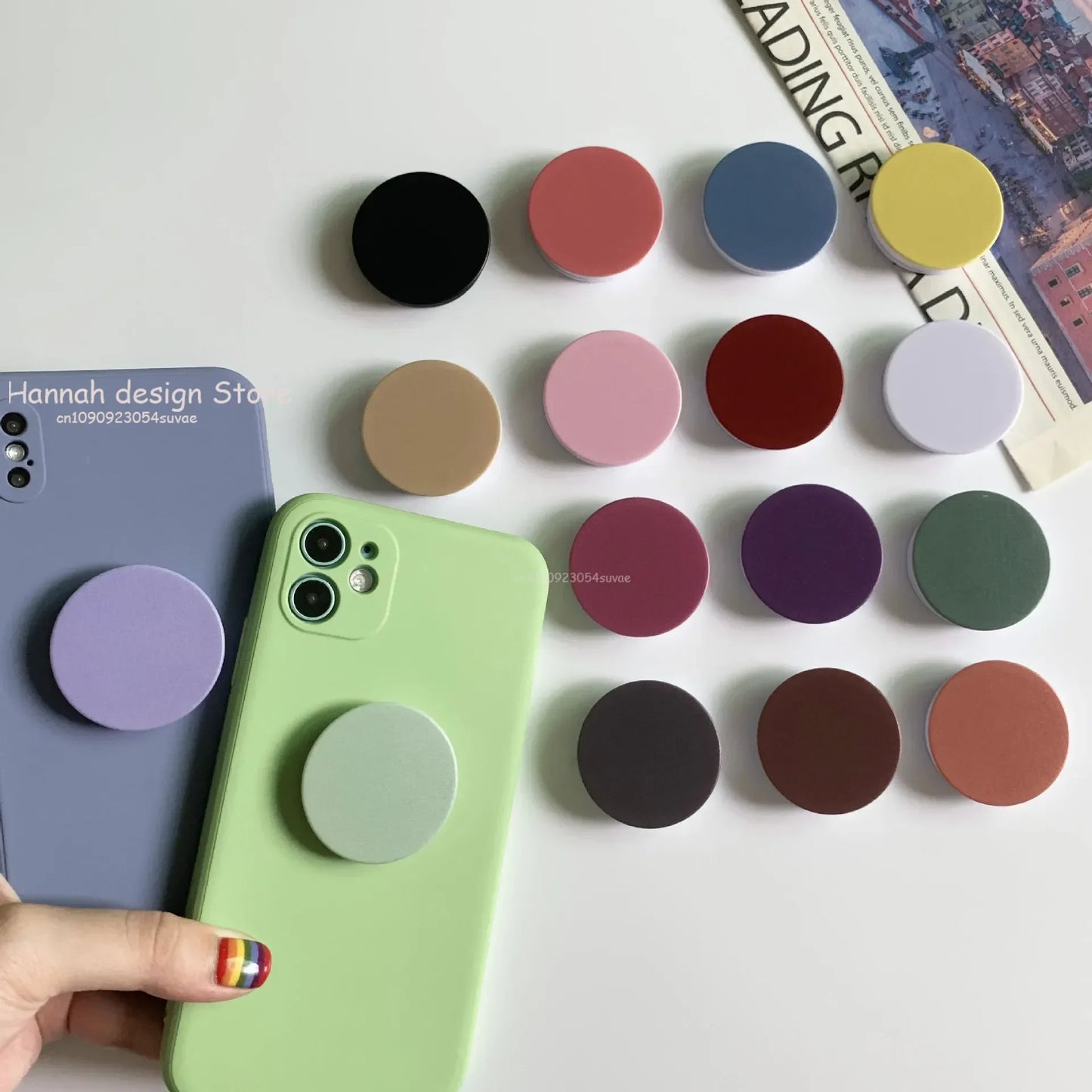 Luxury Glossy Phone Socket for iPhone 15 14 12 13 Foldable Stretch Grip Tok Phones Holder Finger Ring Stand for Xiaomi Huawei